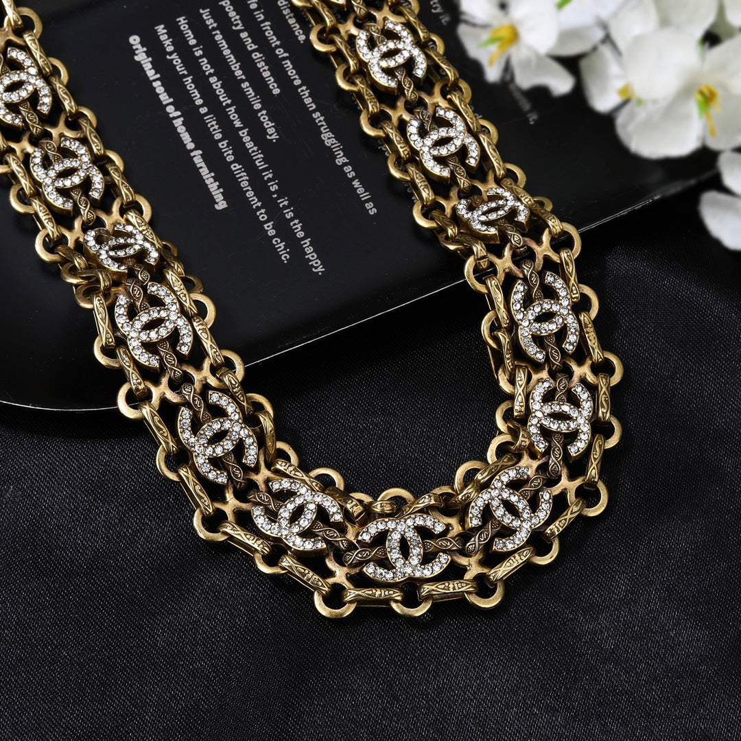CHANEL 25S CHAIN BELT STYLE 2 611796